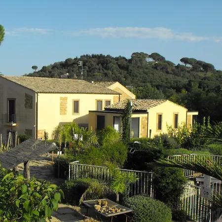 Trigona Country house