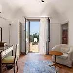 Trigona Country house *