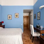 Trigona *