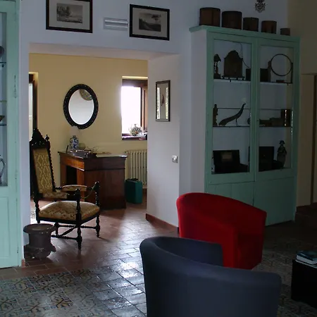 منزل ريفي Trigona *