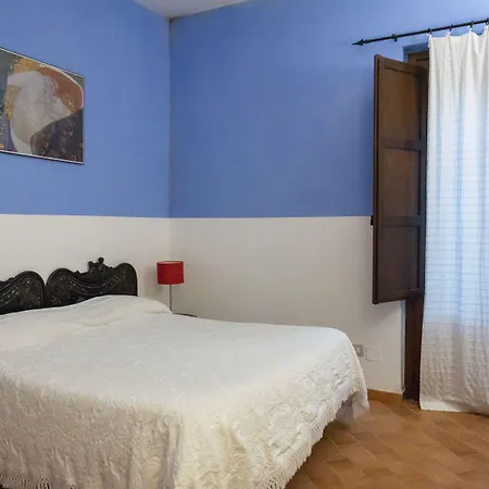 منزل ريفي Trigona *