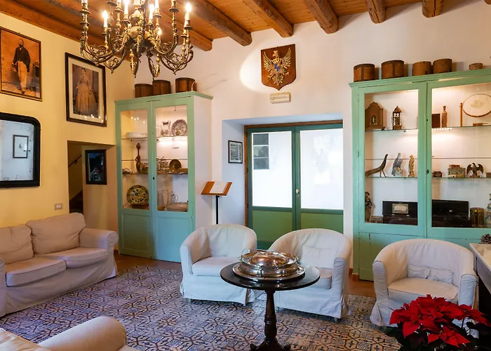 Trigona בית כפרי *