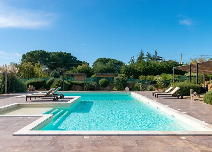 בית כפרי Trigona *